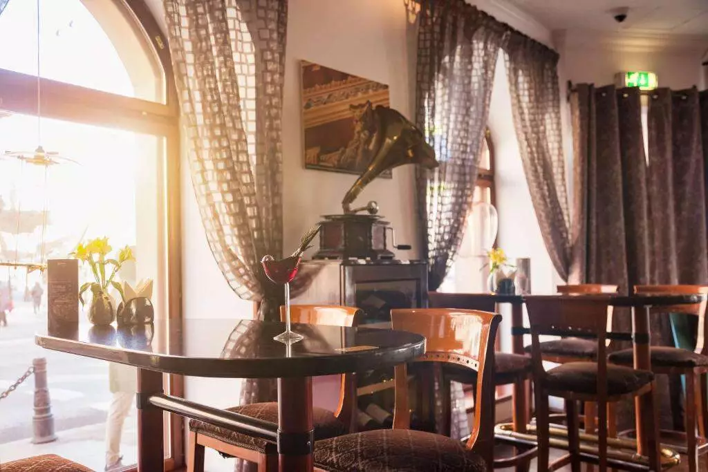 هتل رادیسون رویال